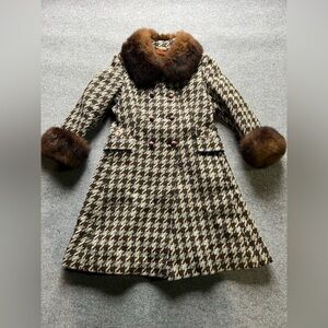 Vintage Wool Houndstooth Coat w/ Real Fur Collar & Cuffs | Fox | Mid-Century